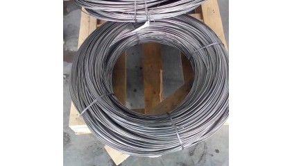 Проволока стальная пружинная 1,8 мм 65С2А фото проволоку стальную пружинную 1,8 мм 65С2А купить в Красноярске