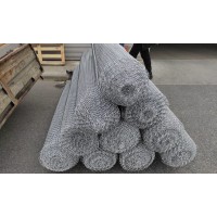 Сетка сварная оцинкованная 100x100x3 мм ВР-1 ГОСТ 23279-2012